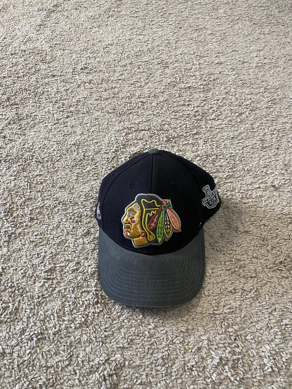 Chicago Blackhawks Hat Cap Fitted Mens XL Black NHL Hockey Playoffs 2014 Reebok